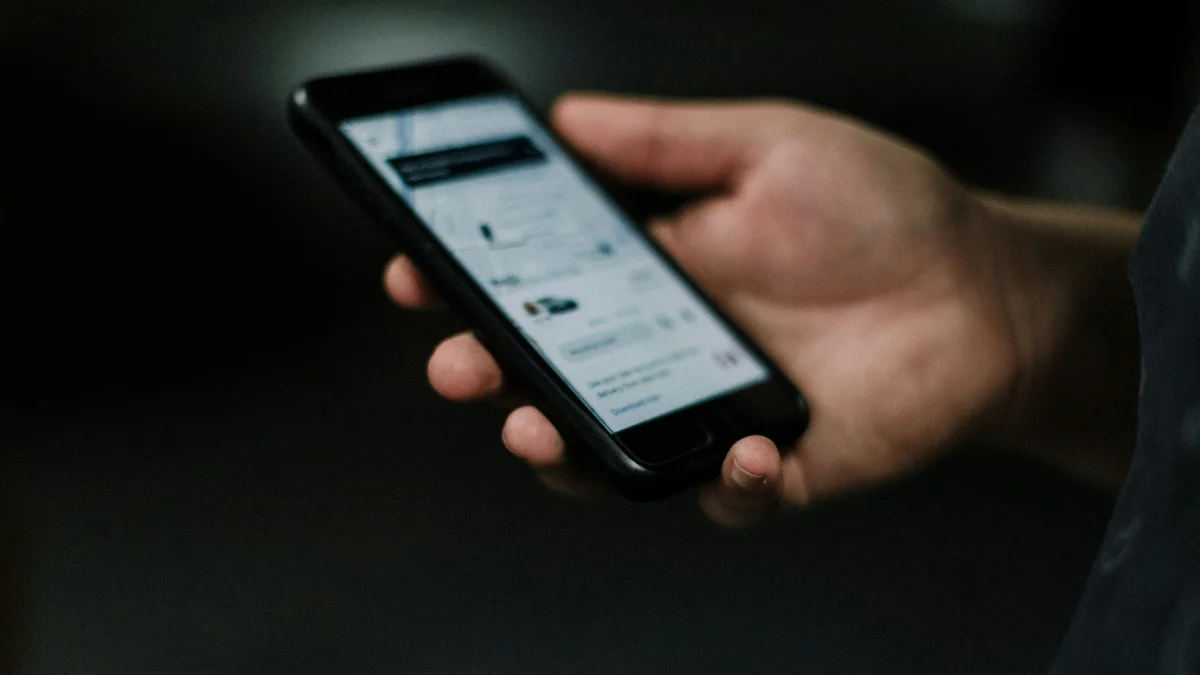 Imagem da matéria: Uber amplia serviço de táxi para 12 cidades; confira lista
