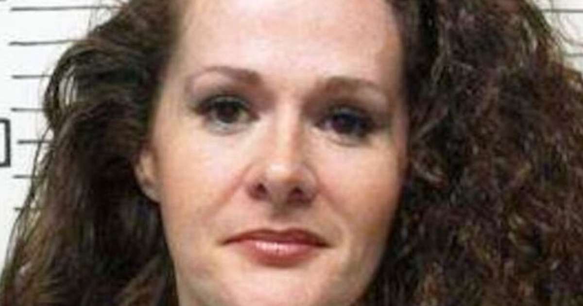 Christa Pike acorda 'com raiva e confusa' após sobreviver à execução por injeção letal