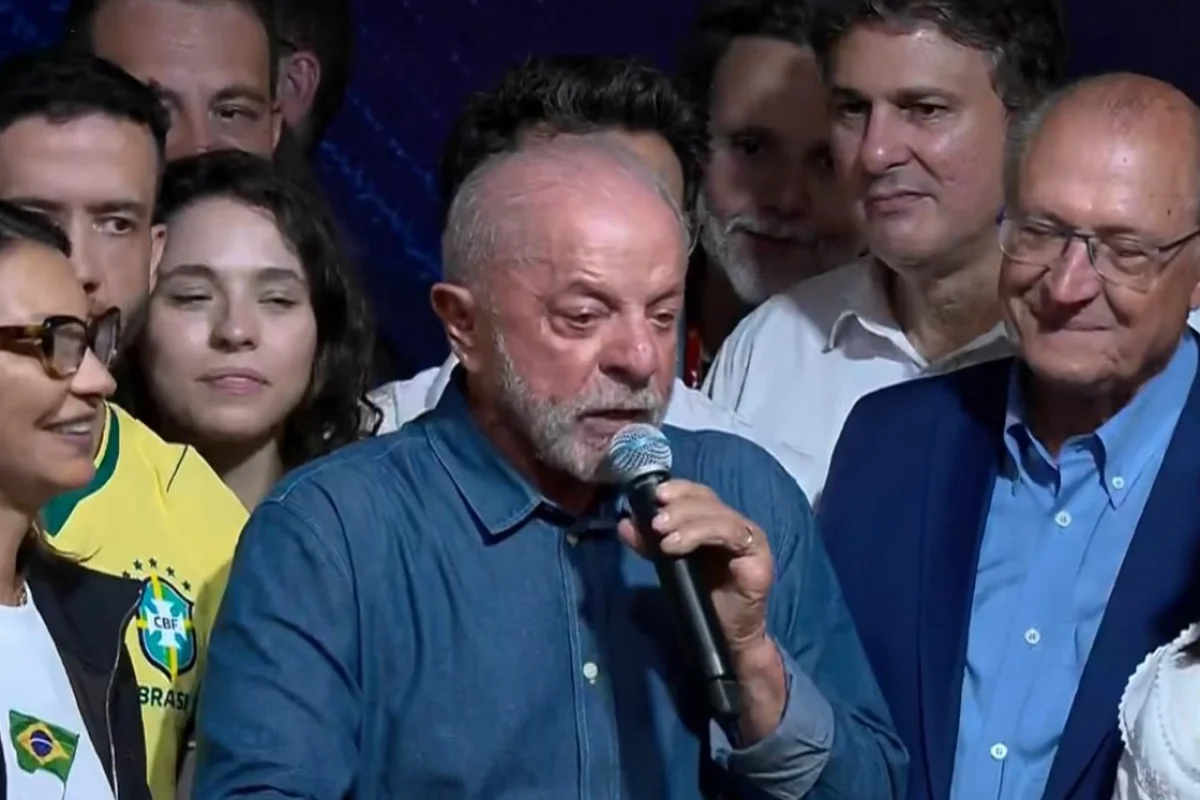 Centrão consolida fama de "pé-frio" ao apoiar Flávio e ver vitória de Lula