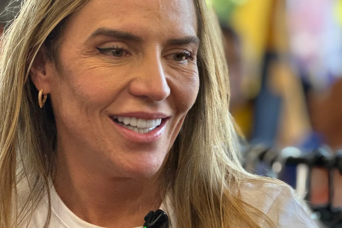 AtlasIntel: Celina lidera com 45,3% no 1º turno; e com 56,9% no 2º turno