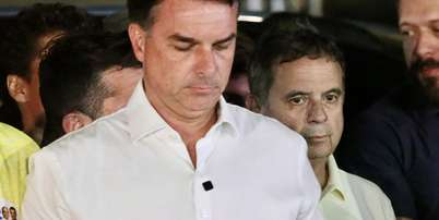 Fl&aacute;vio Bolsonaro sofreu derrota no 2&ordm; turno da elei&ccedil;&atilde;o contra Lula Foto: FREDERICO BRASIL/THENEWS2 / Estad&atilde;o