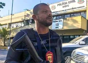 O Delegado da Cunha é pré-candidato a deputado federal e fez fama no YouTube publicando vídeos de operações policiais. Ele chegou a ser alvo da Corregedoria por usar a Polícia Civil para autopromoção