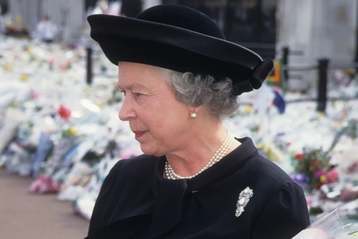 Rainha Elizabeth funeral Diana