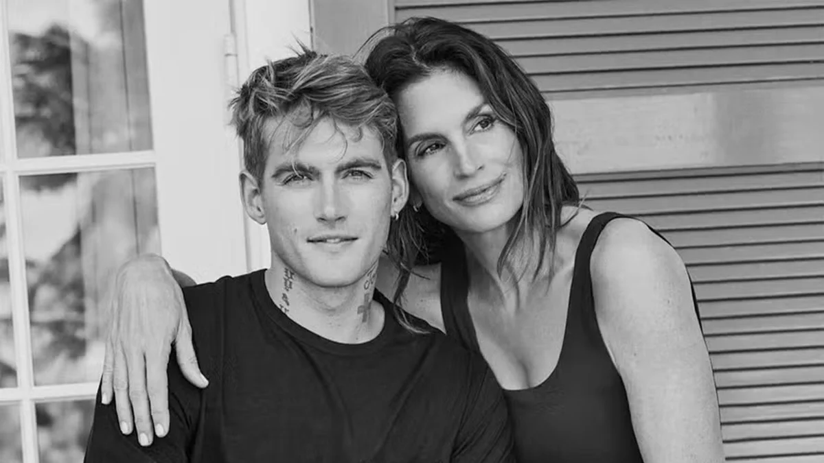 Clínica tem debandada após morte do filho de Cindy Crawford. Entenda