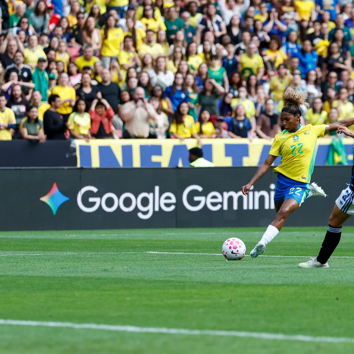 Brasil passa fácil pela Argentina com golaços e sem Arthur Elias em estreia Beira-Rio